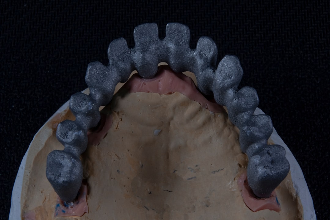 Implant