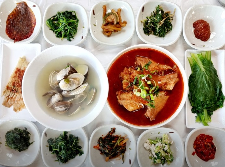 이수도-1박3식-민박집-학섬식당펜션