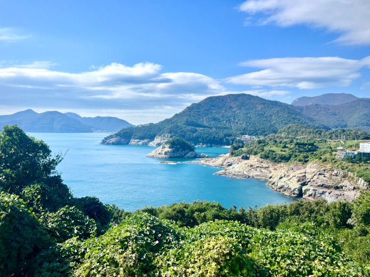 거제 신선대 전망대에서 내려다보는 남해바다의 풍경