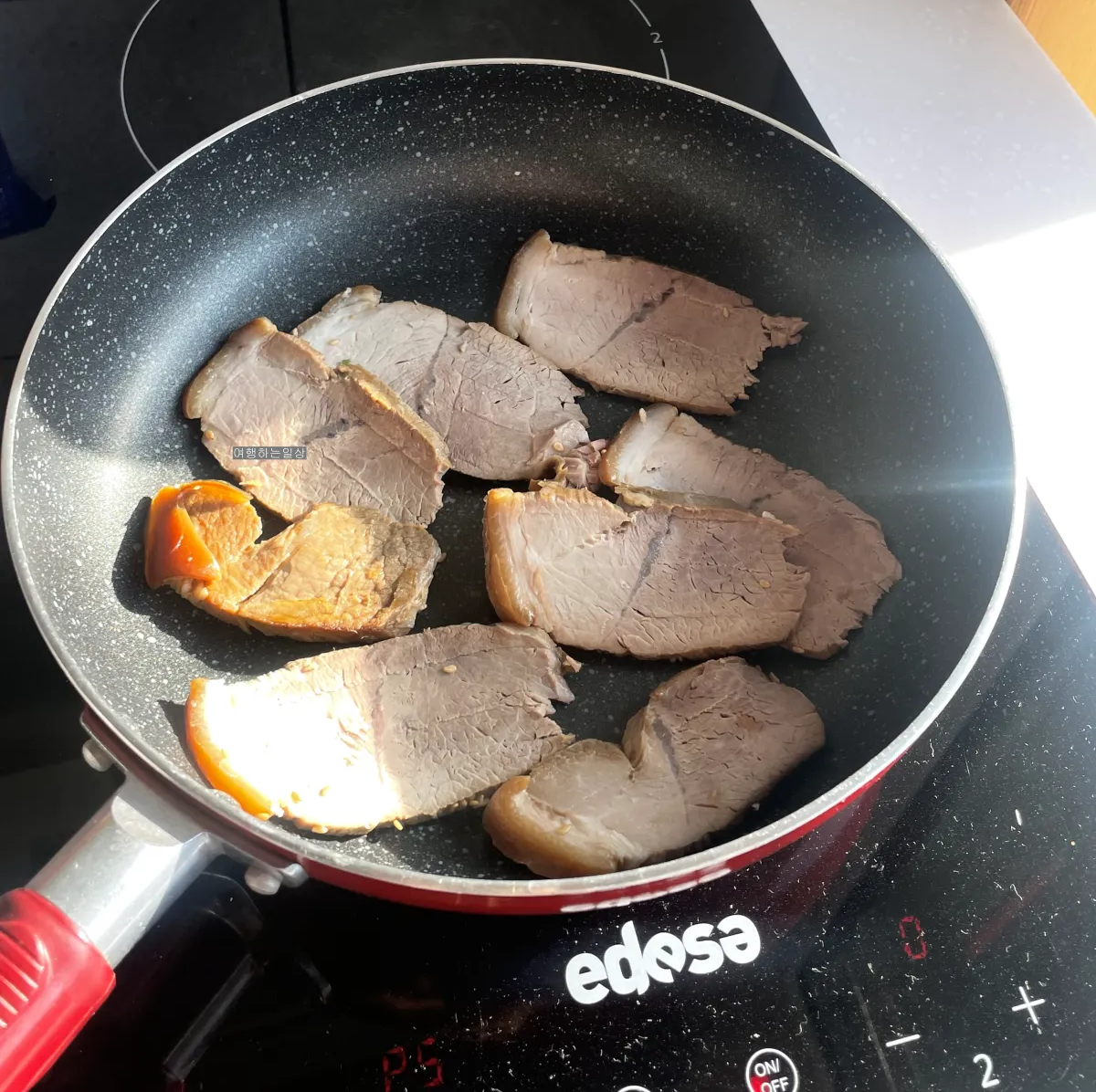 제주-스누피가든-거문오름-근처-고모네돔베-고기국수-맛집-돔베고기-포장후기