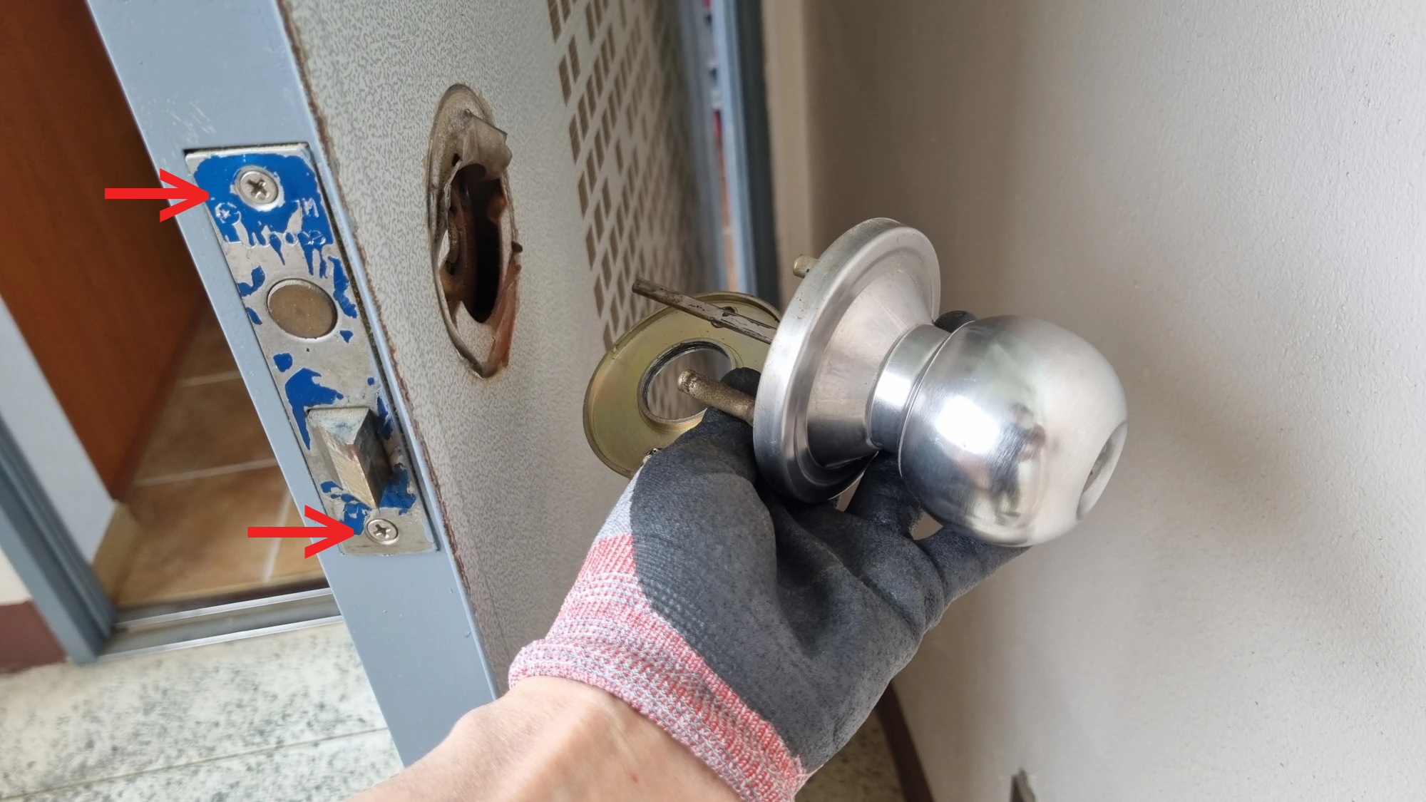 실외 손잡이 뗀 모습