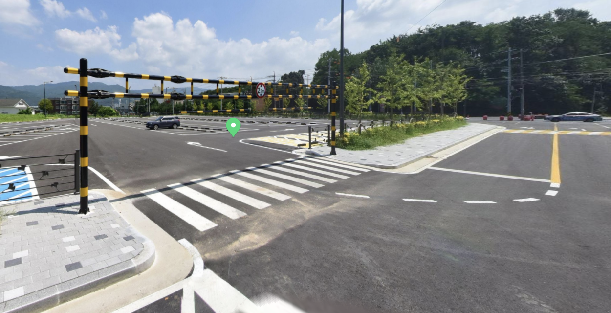 원주 반계리 은행나무 주차장 이미지