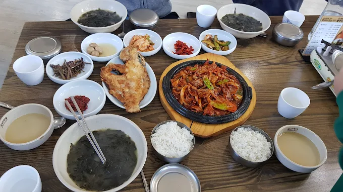 강원도 양양 아침식사, 감나무식당