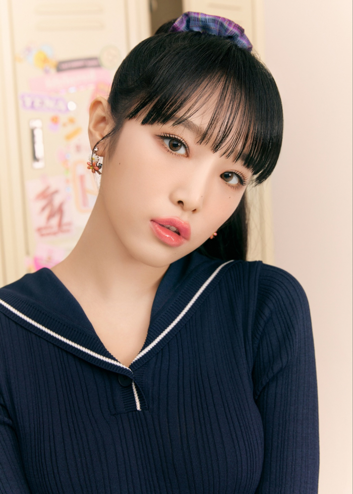 최예나 나이 과거 프로필 아이즈원 키 인스타 고화질 화보 레전드 복근 실물