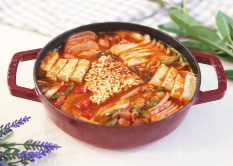 김치 부대찌개