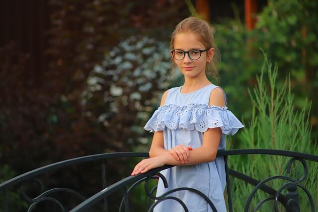 안경 관리 방법: 김서림 방지 부터 안경 렌즈 청소까지