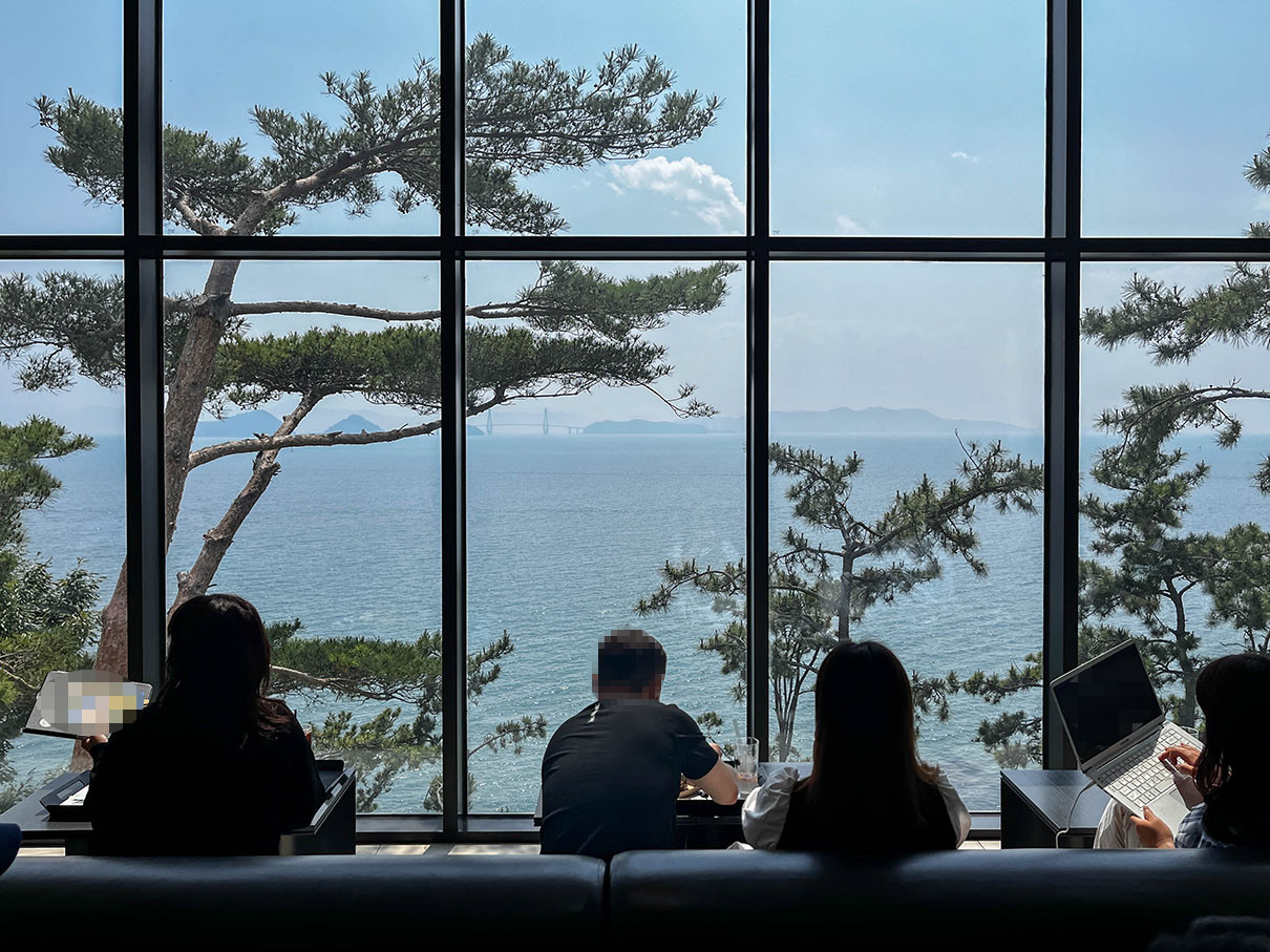 부산 강서구 베이커리 카페 세븐아일랜드