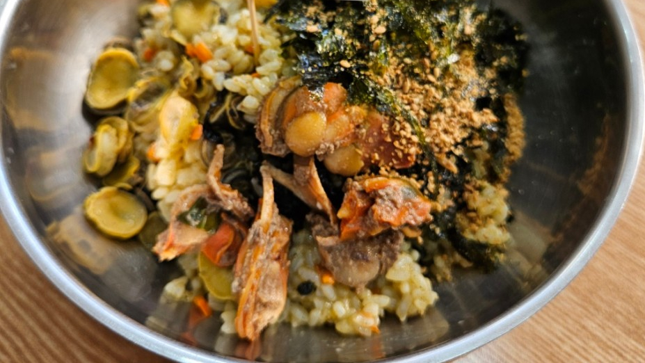동네한바퀴 울릉도 여행 맛집 저동항 아리랑식당