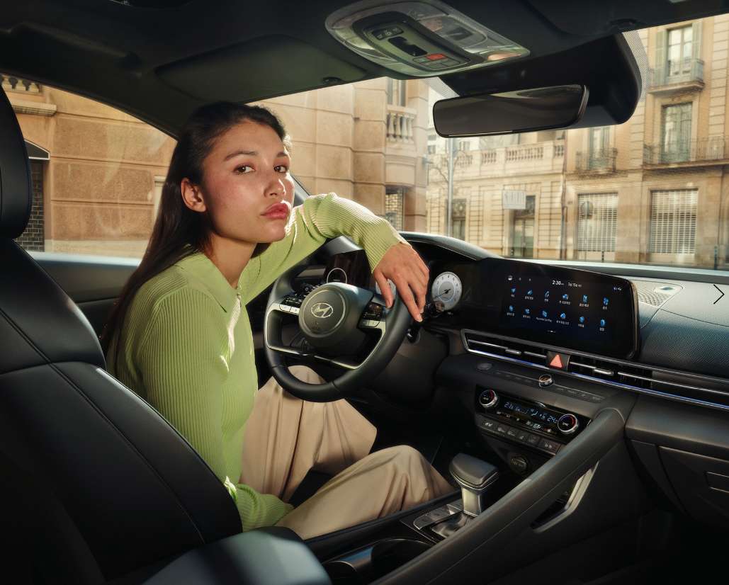 더 뉴 아반떼 하이브리드