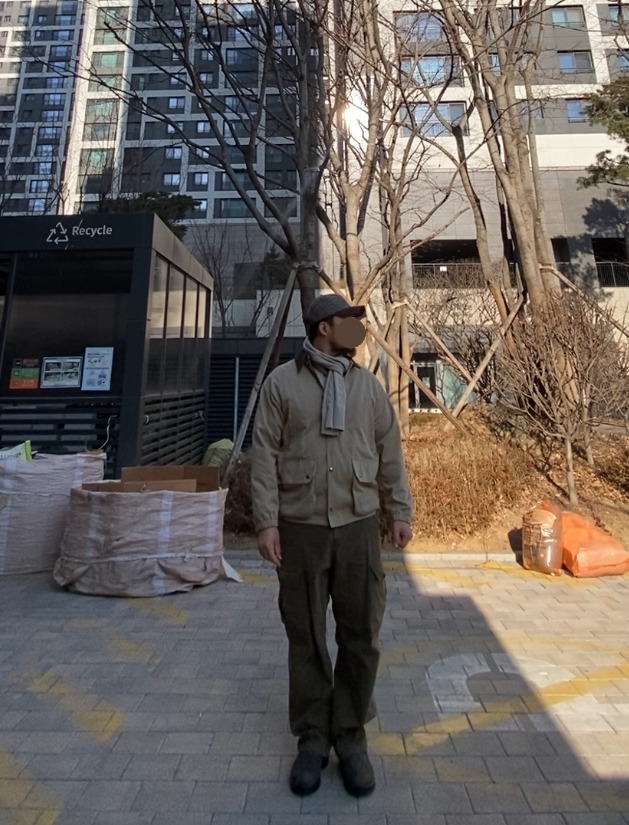 데일리룩('26.1.28.)하운드투스 체크 빈티지 구제 볼캡, 그레이휴 사파리 점퍼 재킷, 세컨모놀로그 코튼 머플러 목도리, 프리즘웍스 카고 팬츠, 블런드스톤 585 러스틱브라운
