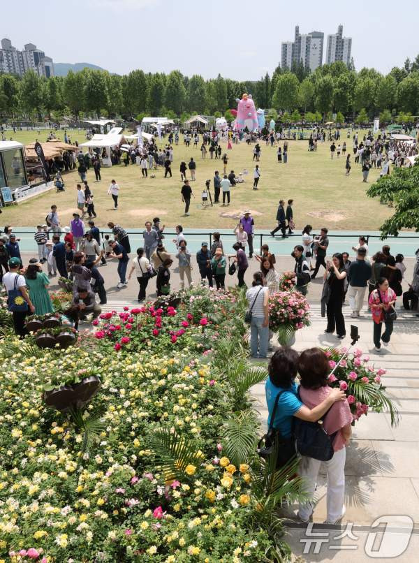 2026 서울국제정원박람회 일정 장소 성수동 선형정원 주차 관람 꿀팁 총정리