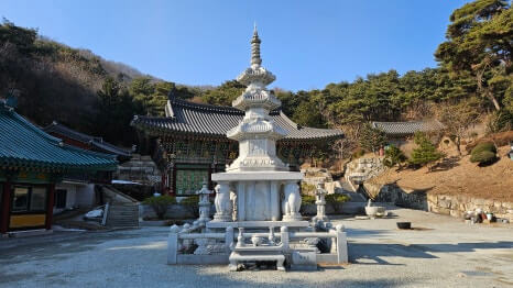 음성 미타사 : 동양 최대 지장보살상과 가섭산의 정기가 머무는 곳