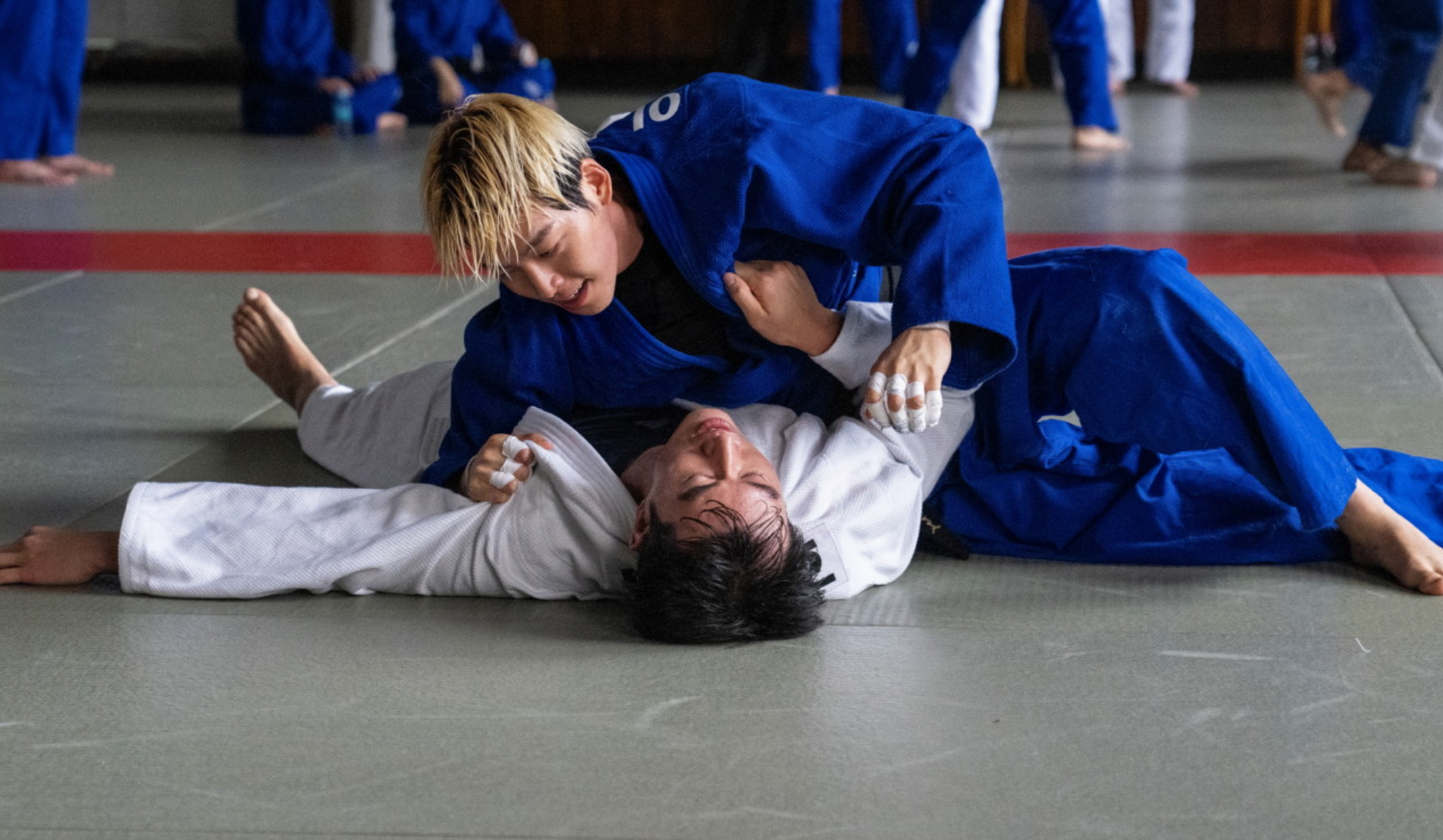 넷플릭스 추석영화 추천 무도실무관