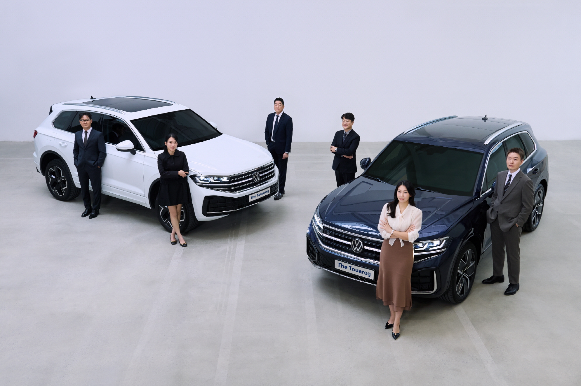 더 에센스 오브 히든 럭셔리 화보