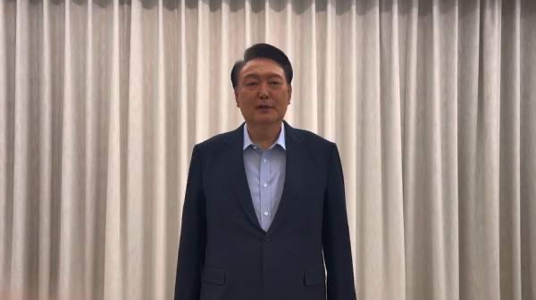 법치주의와 민주주의의 기로