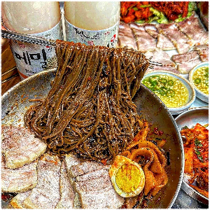 기와메밀막국수