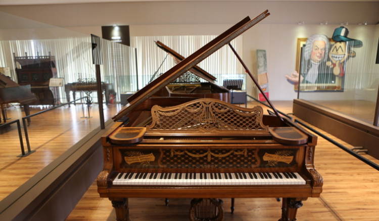 프라움 악기박물관