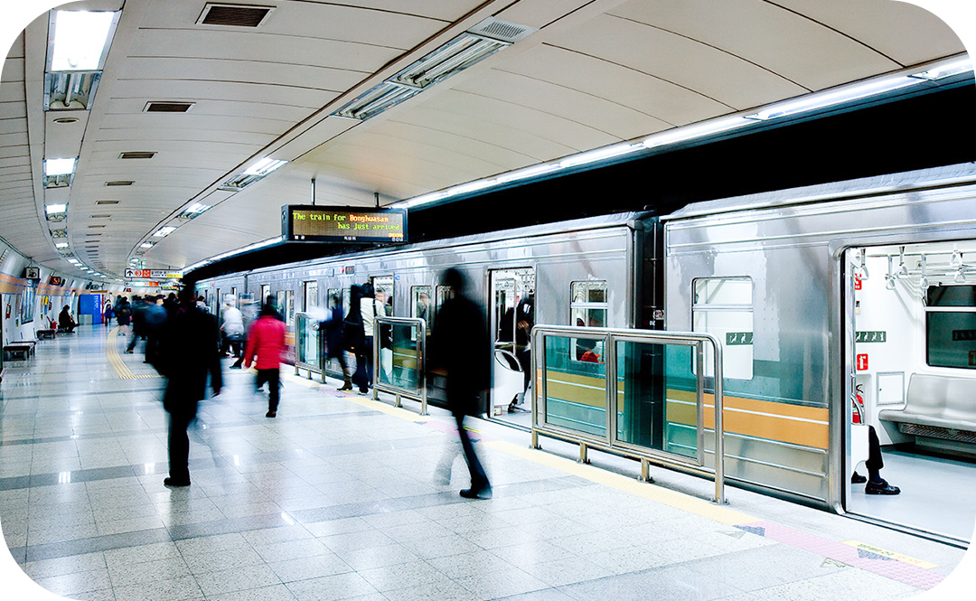 #지하철 #지하철승강장 #대중교통