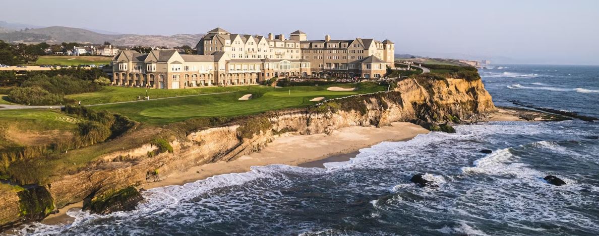 리츠칼튼, 하프문 베이 호텔