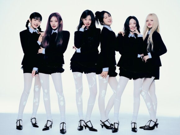 빌보드 '이머징 아티스트' 1위와 6개 차트 동시 진입 🌟