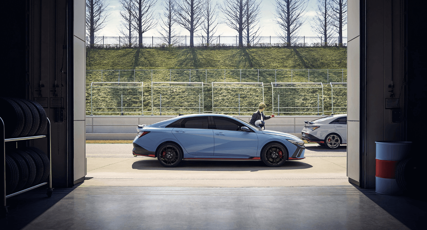 더 뉴 아반떼 N 페이스리스트