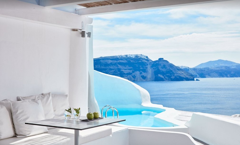 카티키에스 호텔 전경