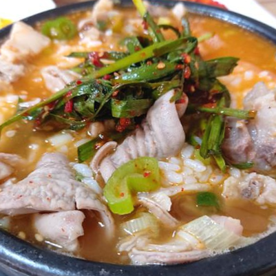 장수족발보쌈 돼지국밥