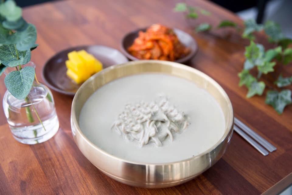 생방송투데이 3818회 한우물의 법칙 하루 1000그릇! 서리태 콩국수 편 광주 남구 구동 맛집 김명화서리태콩국수