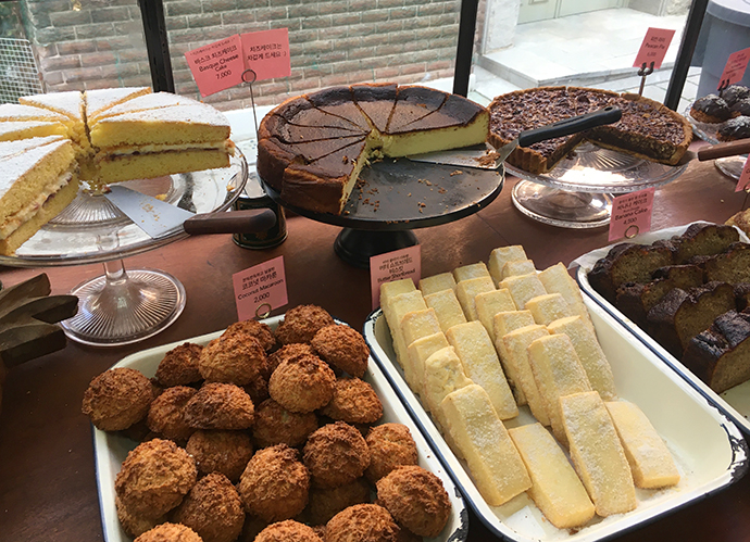 스코프-매장-케이크