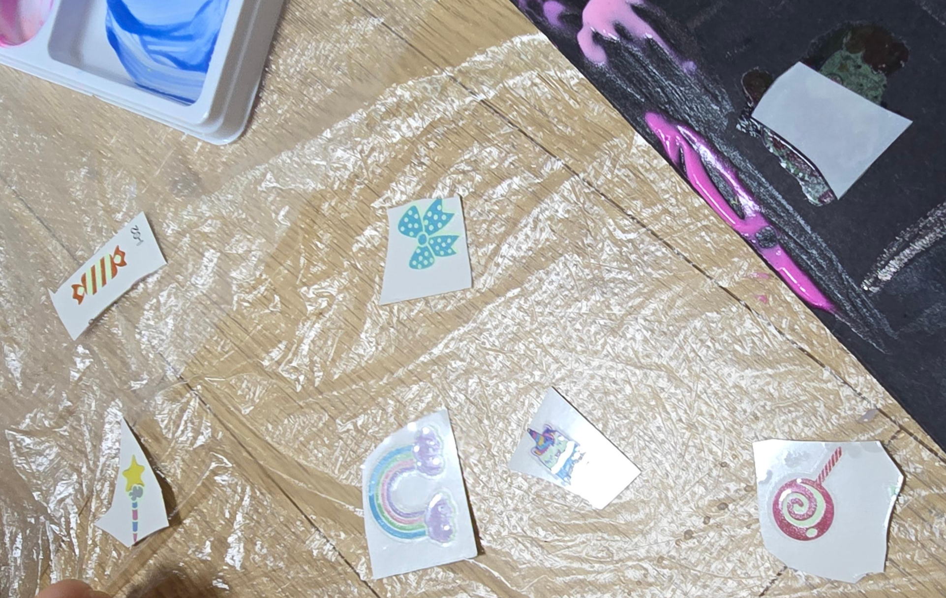 야광 타투 사진