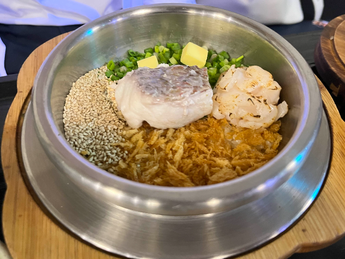 도미관자 솥밥