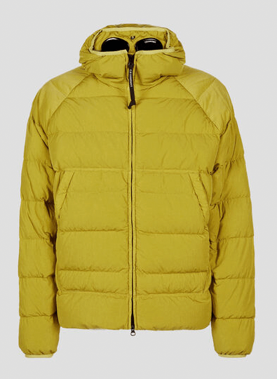 씨피컴퍼니 패딩 사진