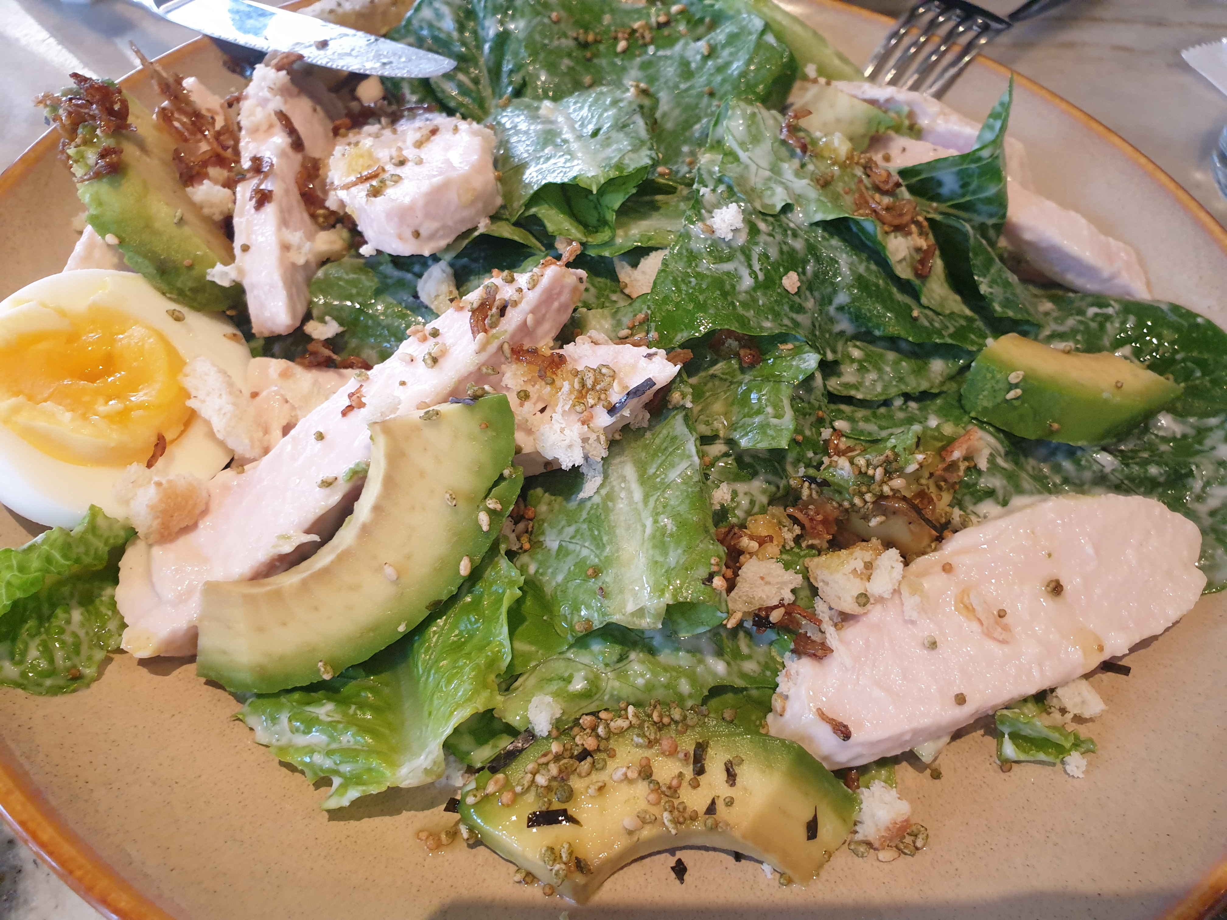 이태원 Dotz 시저샐러드