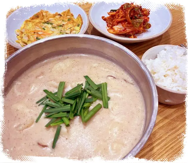 들깨수제비-충무김밥-맛집-경기-성남-분당-서현-맛집-01