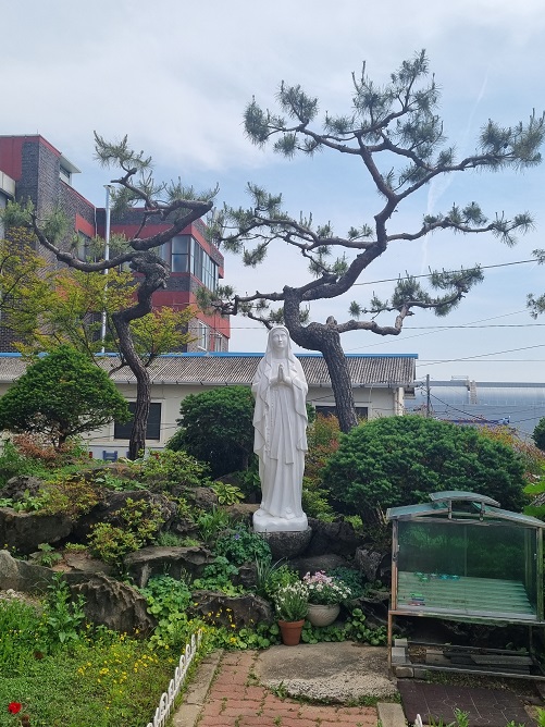 익산 주현동성당 성모상