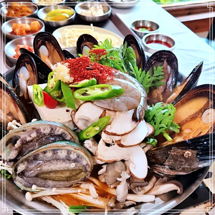 MBN 생생정보 마당 강원 양양 직접 잡은 뻘낙지&#44; 낙지볶음 맛집