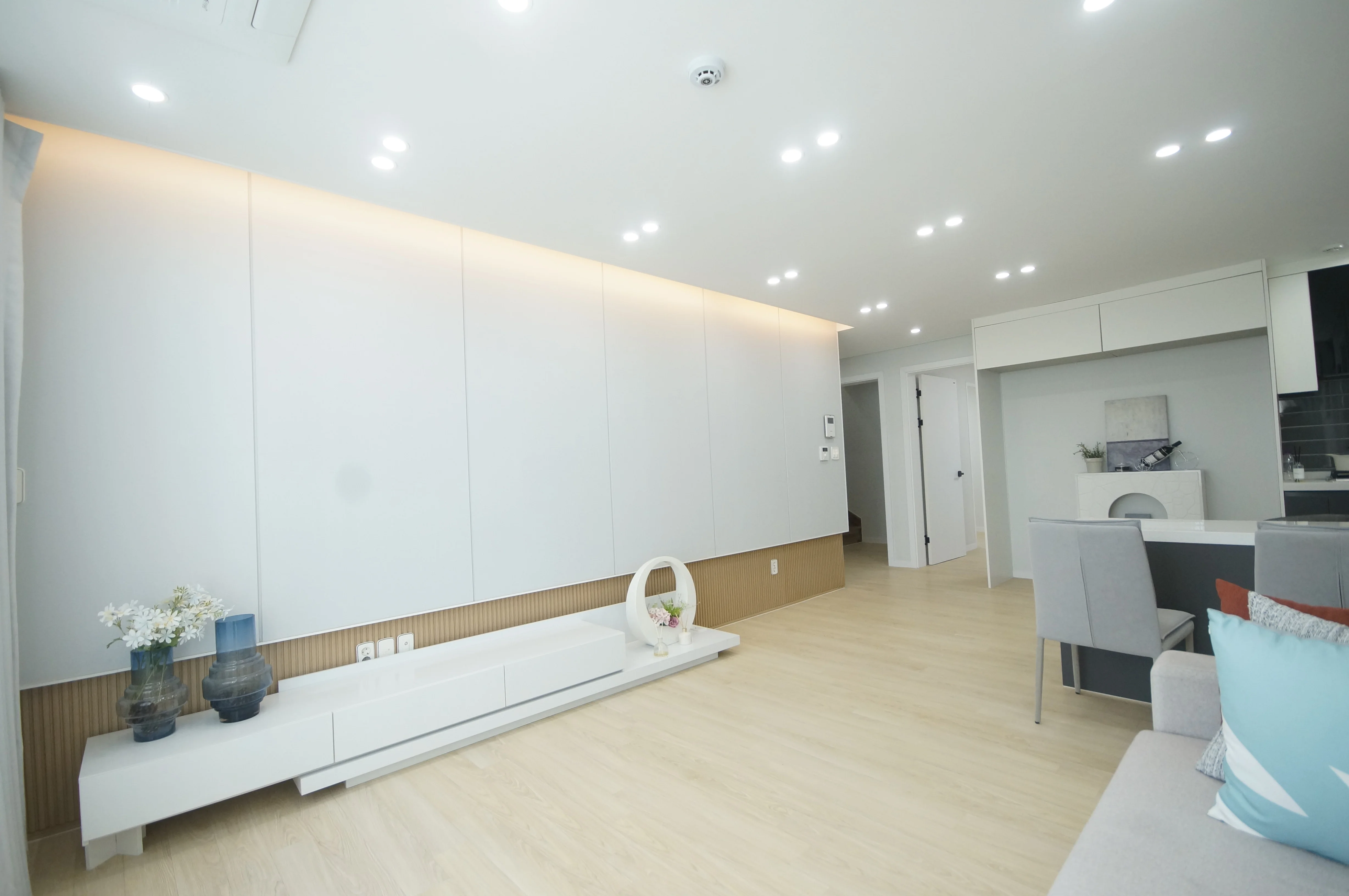 용인시 기흥구 공세동 포룸 4룸 신축빌라 거실