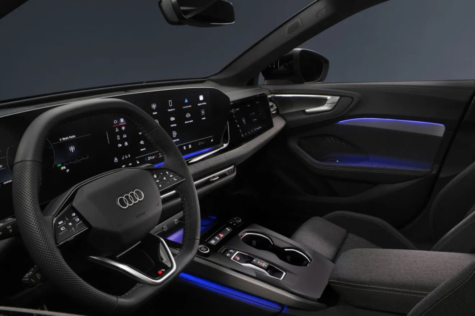 아우디 A5 풀체인지 실내