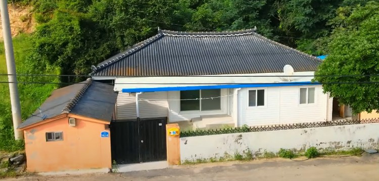 바닷가 싼집 매매 급매 전원주택, 시골집 촌집 - 충남 태안군 이원면, 서산 지곡면, 경북 영덕군 남정면, 경북 울진군 평해읍, 전남 고흥군 금산면 신촌리