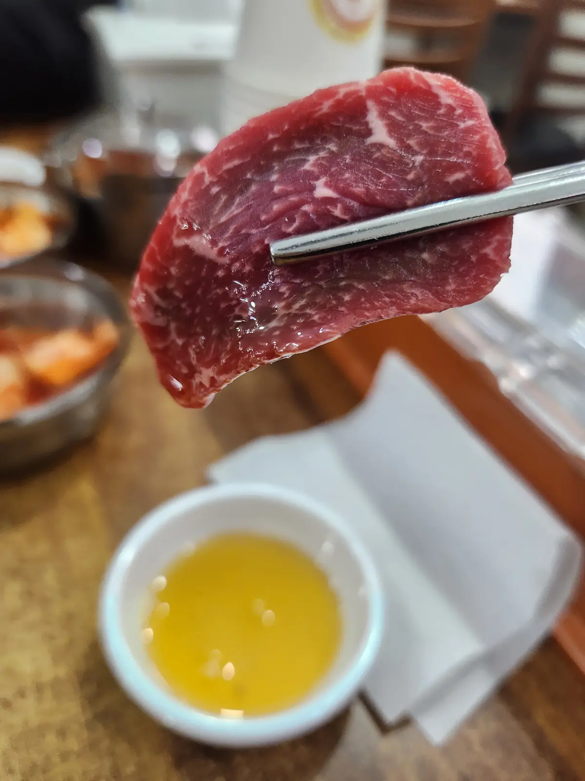 대전-성심당-근처-맛집-태평소국밥-가성비-좋은-한우-육사시미-소금-기름장