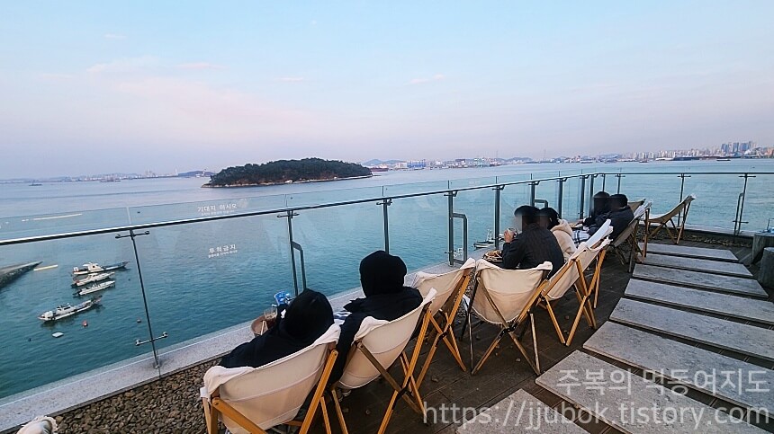 구읍뱃터-바다앞테라스-테라스-오션뷰