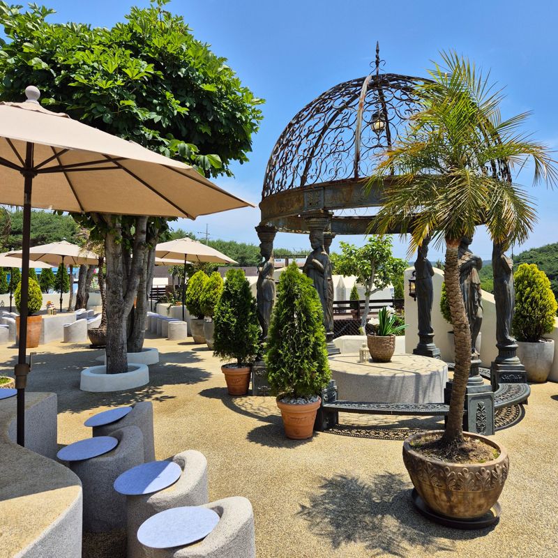 Cafe exterior decoration, 카페 외부 장식