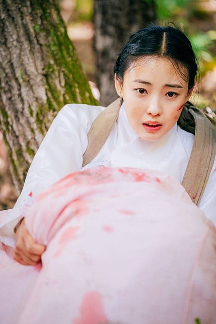 배우-전소니