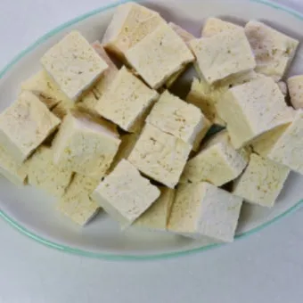 두부 데치는 방법과 요리별 활용 팁 정리_10