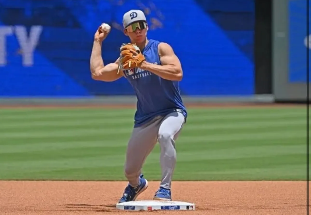 손흥민, 손흥민 시구, 손흥민 오타니, 오타니 쇼헤이, LA 다저스, 손흥민 LA 다저스 시구, LA 다저스 손흥민, 손흥민 시구 영상, 손흥민 LAFC, 손흥민 미국 이적, 손흥민 LAFC 미국 이적, 오타니 쇼헤이 손흥민, 다저스타디움 시구 일정, 손흥민 시구 날짜, 손흥민 다저스 유니폼, 김혜성 손흥민 미국, 손흥민 LAFC 유니폼, 손흥민 굿즈, 손흥민 MLS 인기, 손흥민 유니폼 판매, 손흥민 미국 활동, 손흥민 이적, 손흥민 LA 데뷔, 손흥민 오타니 만남