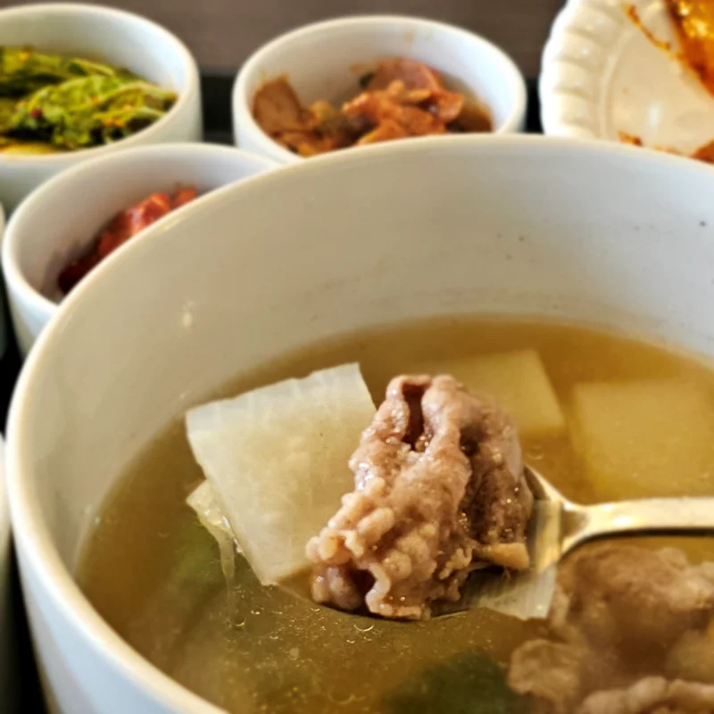 까치식당 망포점 오늘의 특선 소고기무국