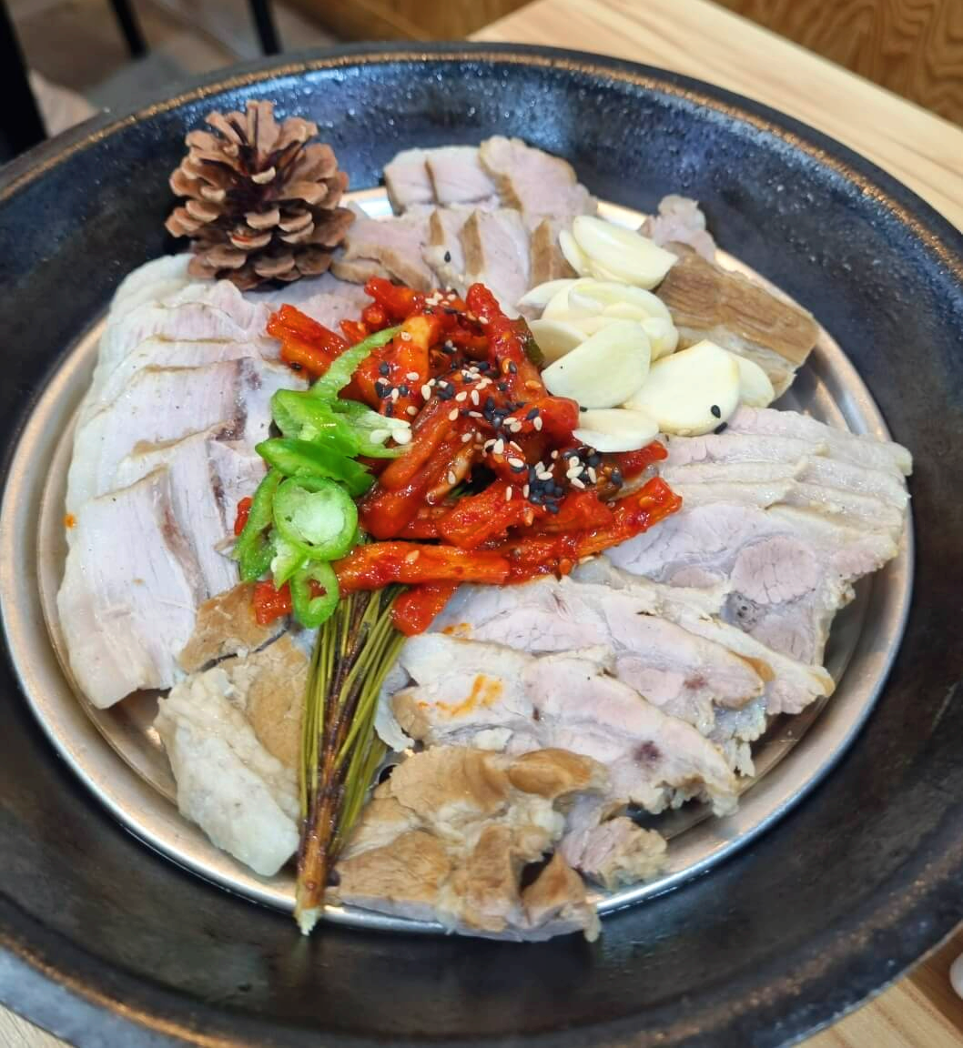 메바우명가춘천막국수-수육