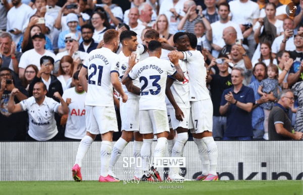 토트넘 맨유 관련 사진 이미지입니다.