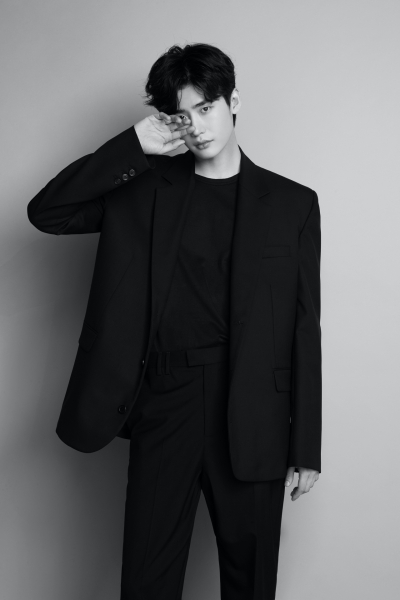 아이유-기부-어린이날-1억원-쾌척