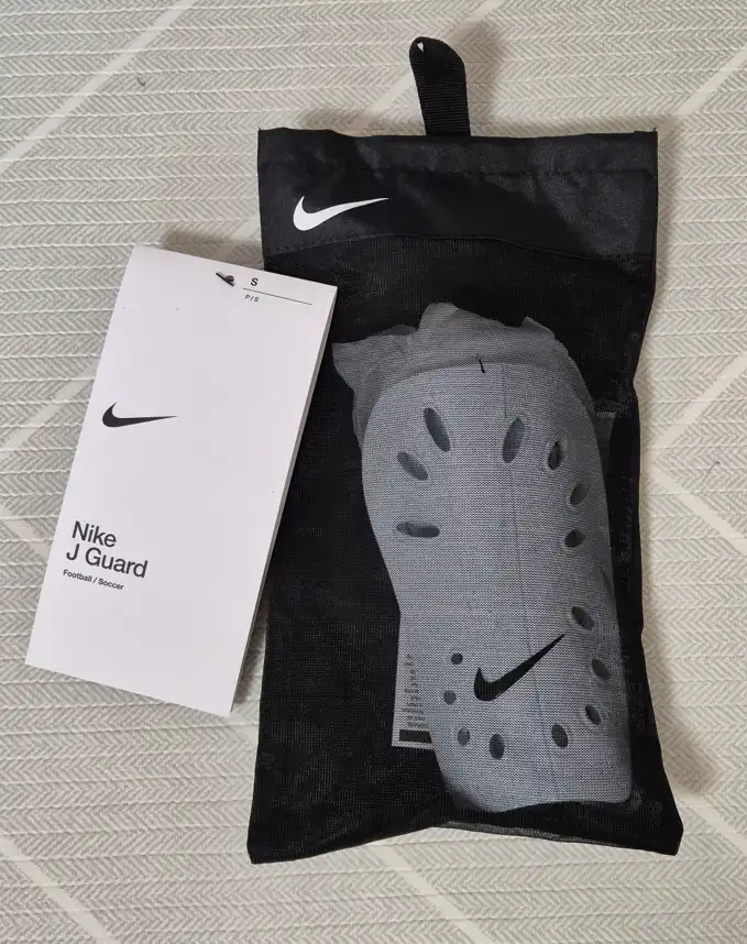 나이키 제이가드 신가드